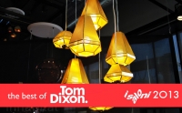 Prezentarea designerului Tom Dixon
in cadrul Targului de mobila de la Milano