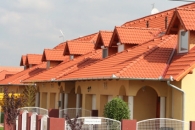 Invelitori din tigle profilate si
plate din beton, piese speciale si accesorii