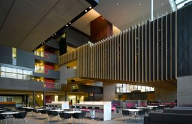 Castigatorul premiului RIBA 2014 pentru excelenta in arhitectura, in programul RIFF