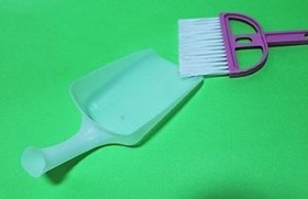 Bidonul de plastic pentru lapte devine noul faras de bucatarie