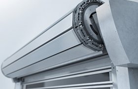 ASSA ABLOY Entrance Systems prezinta noua generatie de usi rapide - Albany RR 3000 ISO