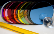 Placi oglindate din material plastic