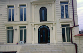 Usi de exterior - caracteristici de calitate doar in baza proiectarii de la KADRO