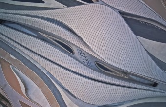 Una dintre ultimele clădiri proiectate de Zaha Hadid a fost finalizată