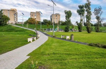 Oraşul din România în care spaţiile verzi trebuie să reprezinte minimum 35% din teren la case şi 25% la blocuri