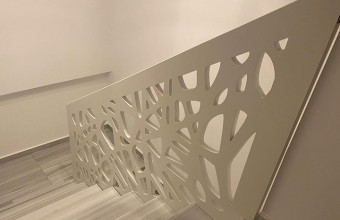 Balustrade decorative din MDF vopsit pentru scari, trepte