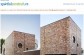 O casă modernă cu fațada realizată din cărămidă refolosită