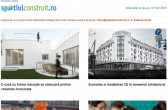 O casă cu forme rotunjite se strecoară printre volumele învecinate