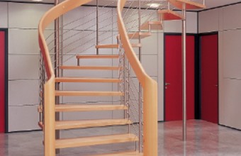 Scari din lemn pentru interior si exterior
